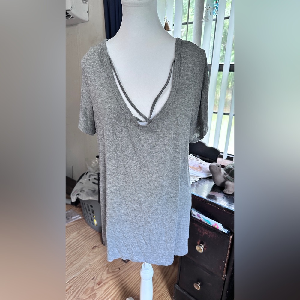 Hippie ☮️ Chic Gray Scoop Top w/ Criss Cross Neck Detail, XL